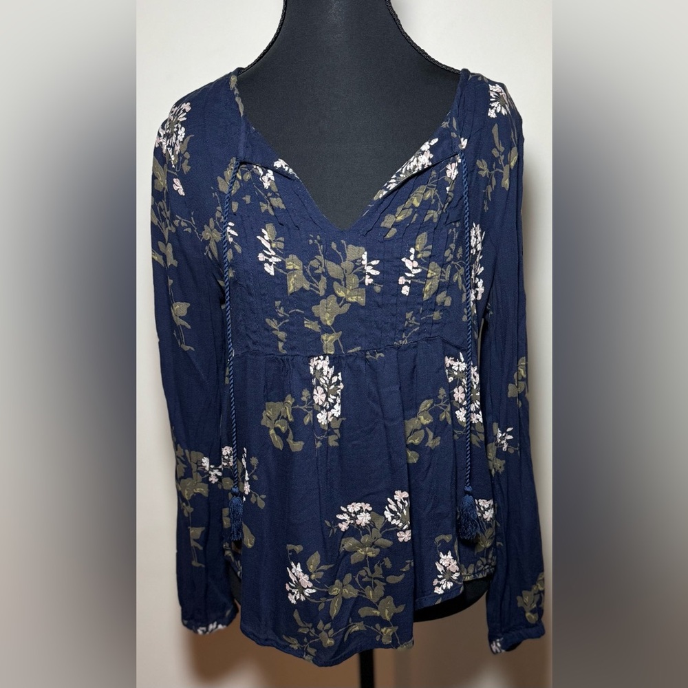 Lucky Brand Women’s Small Navy Floral Peasant Top Long Sleeve Boho Tassel Blouse